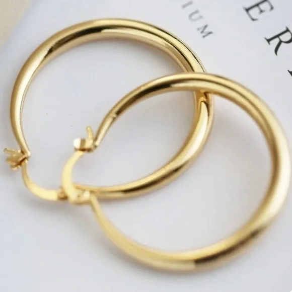 18k Gold plated Classic 33mm sized trending hoops! Must have. NWT & box - Picture 2 of 10